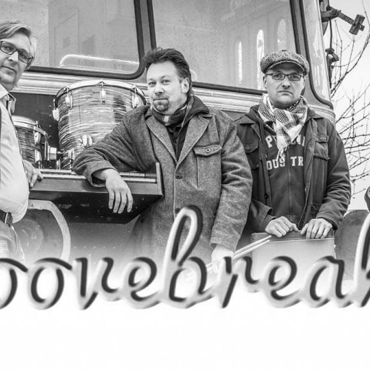 Groovebreaker