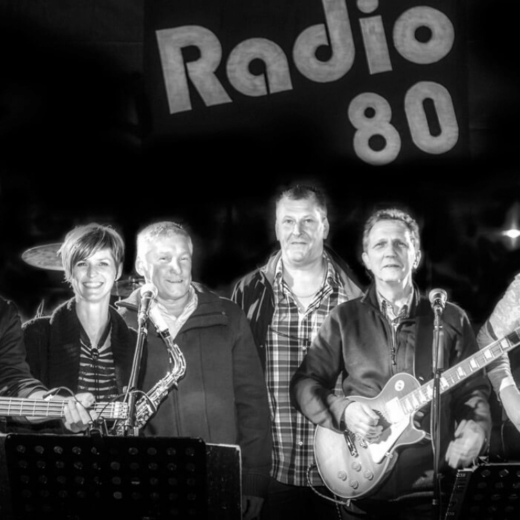 Radio 80